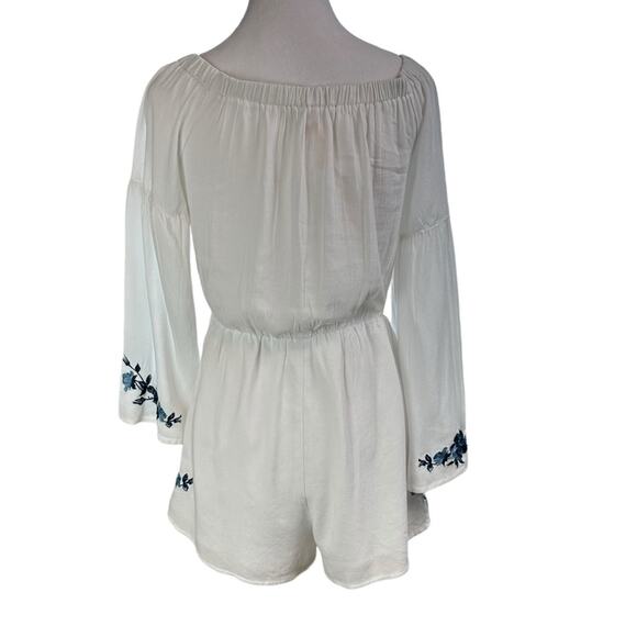 Lottie Moss Romper Floral Embroidered Off Shoulder Long Sleeve White Blue XS NWT - Picture 4 of 14